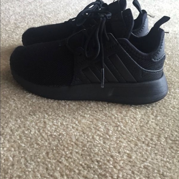 adidas xplr all black